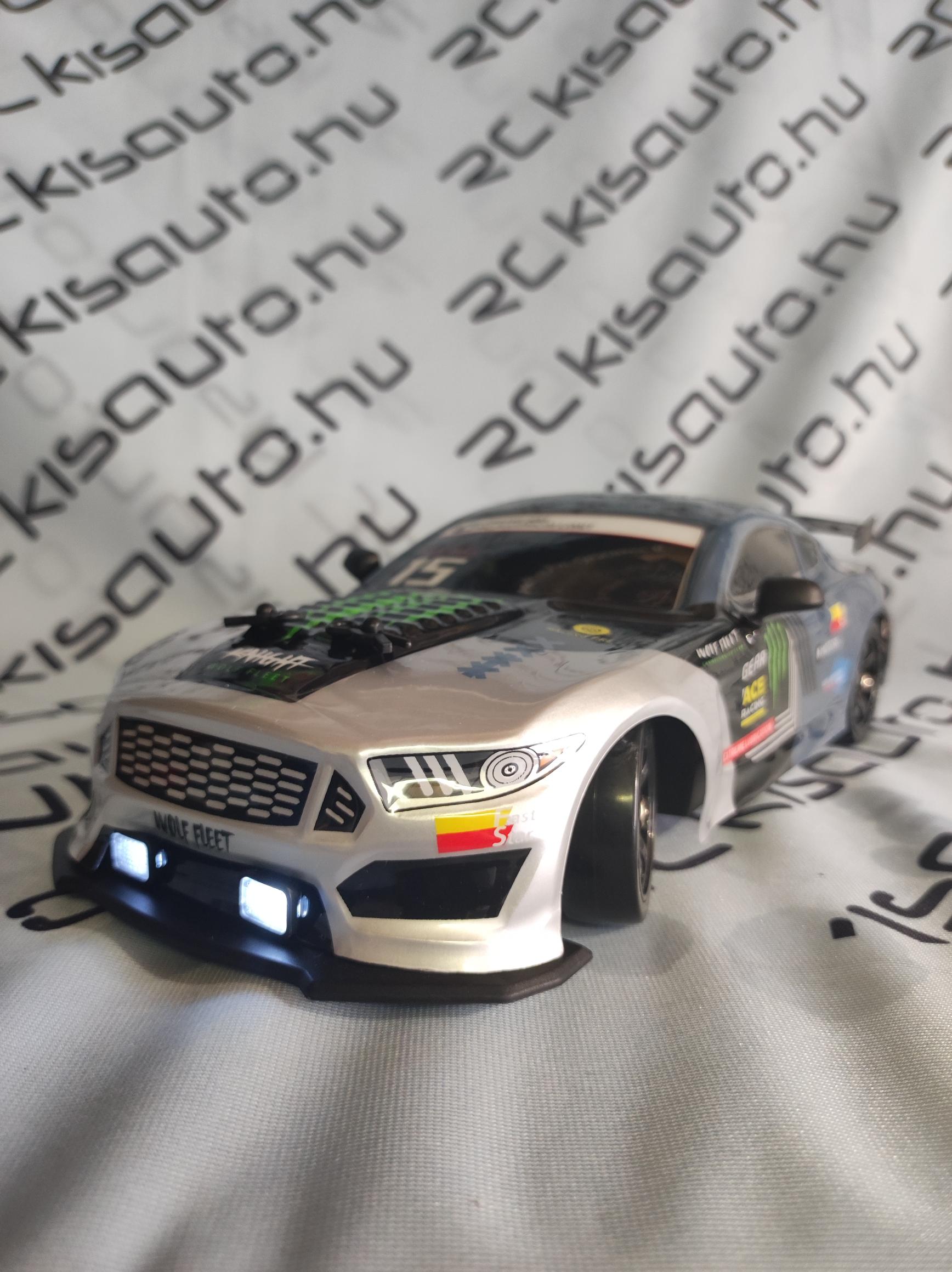 RC Mustang világítással