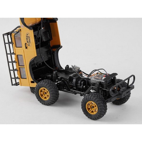 FMS FCX24M Defender 90 sziklamászó RC autó nyitva