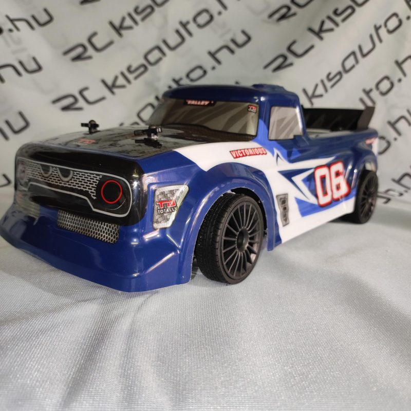 Racent drift pickup szemből