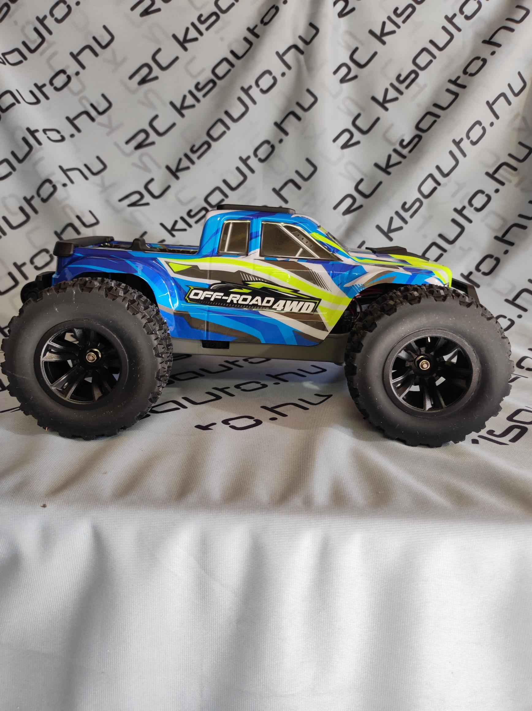 RC monster truck oldalról