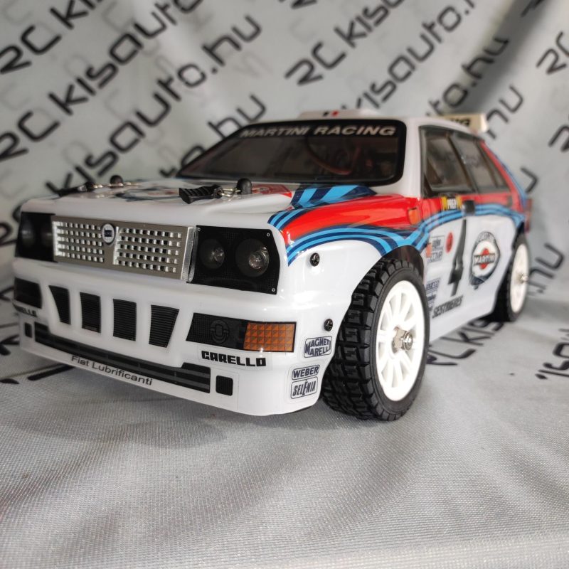 RC rally autó szemből
