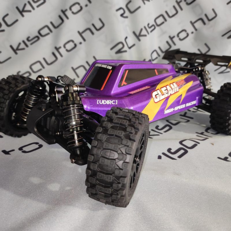 Távirányítós buggy szemből kerékkel