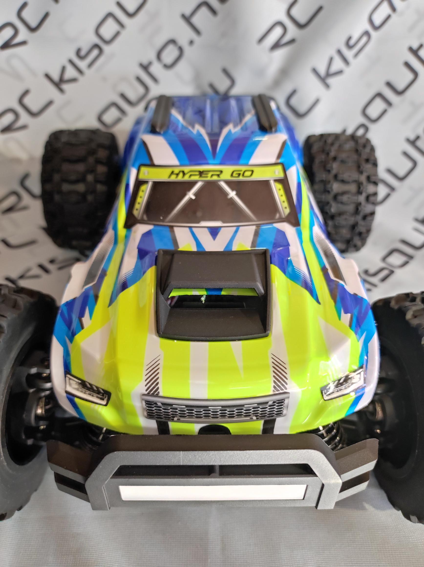 Távirányítós monster truck szemből
