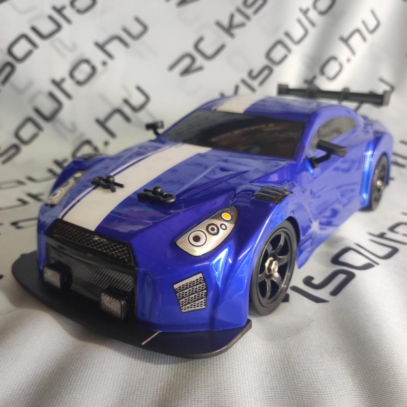 Nissan GTR drift szemből